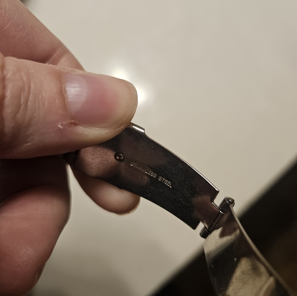 Michael Kors Stainless Steel Watch with Box- Used - Picture 3 of 9